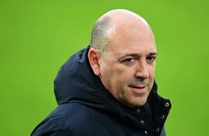 对抗英超！药厂高层提议设立工资帽：我们今夏抢人输给英超升班马