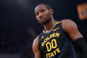 两年4850万续约勇士！名记：公牛、国王和太阳仍然对库明加有兴趣