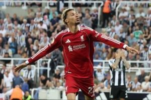 法鹰名宿谈埃基蒂克：利物浦签了好球员，法兰克福获得了丰厚收入