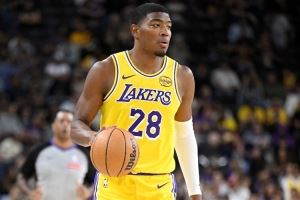 Ary：湖人和八村塁就提前续约事宜进行了深入讨论！