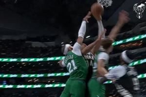 💥泰山压顶!字母哥转身暴起隔扣加福德+弗拉格 本场第一次出手